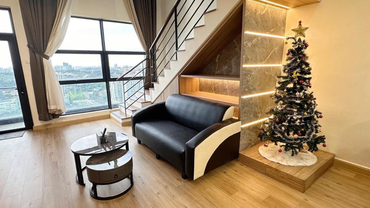2br 4pax Stylish Duplex Arte Mont Kiara Apartment